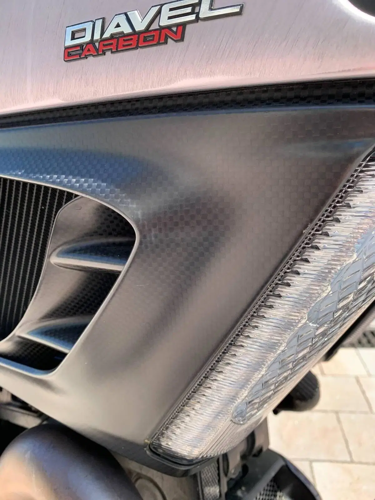 Ducati Diavel 1200 Carbon (2010 - 13) (3)