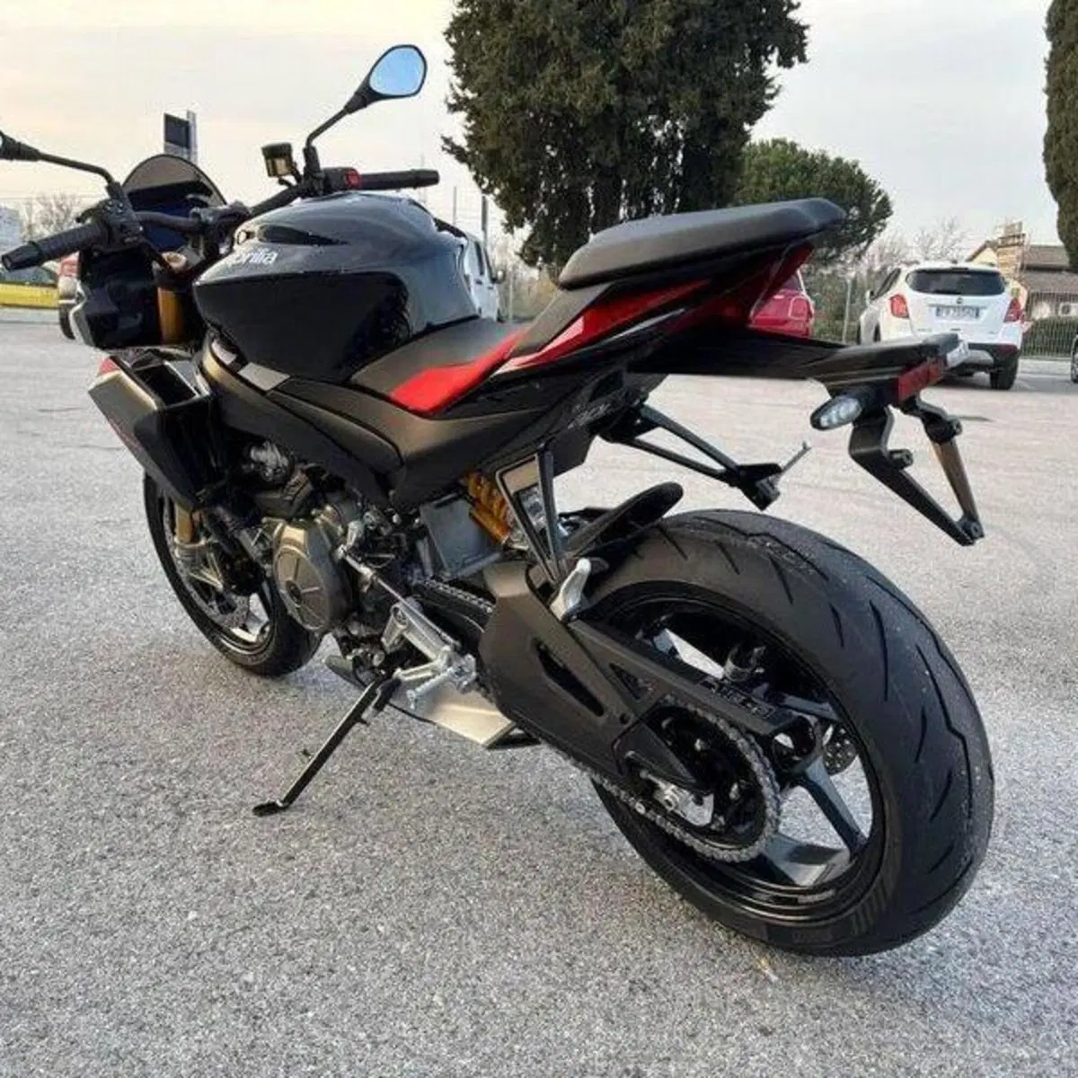 Aprilia Tuono 660 Factory (2025 - 26) (8)