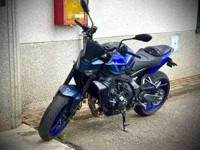 Yamaha MT-09 Y-AMT (2024 - 26) usata