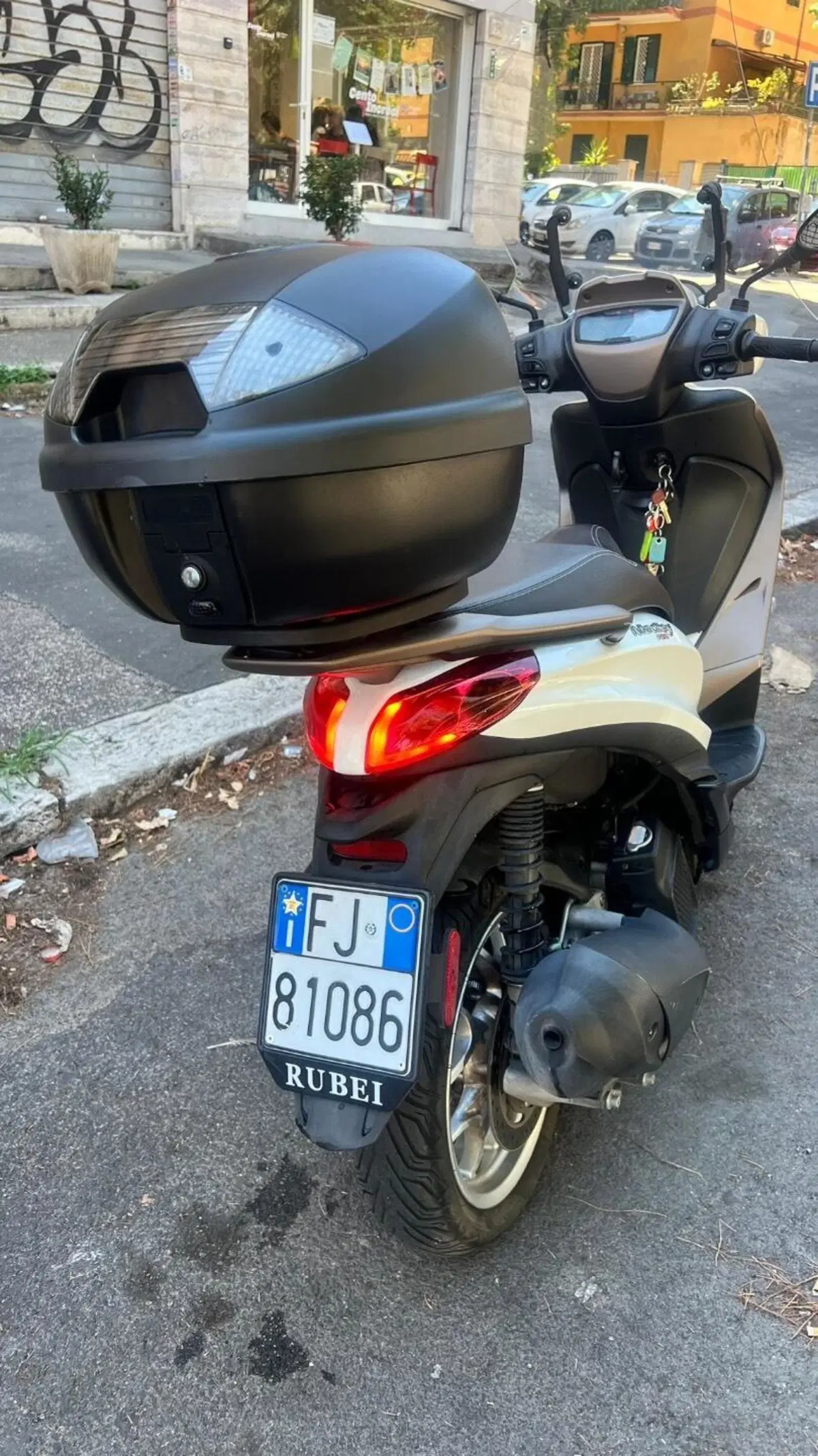 Piaggio Medley 150 ABS (2021 - 25) (9)