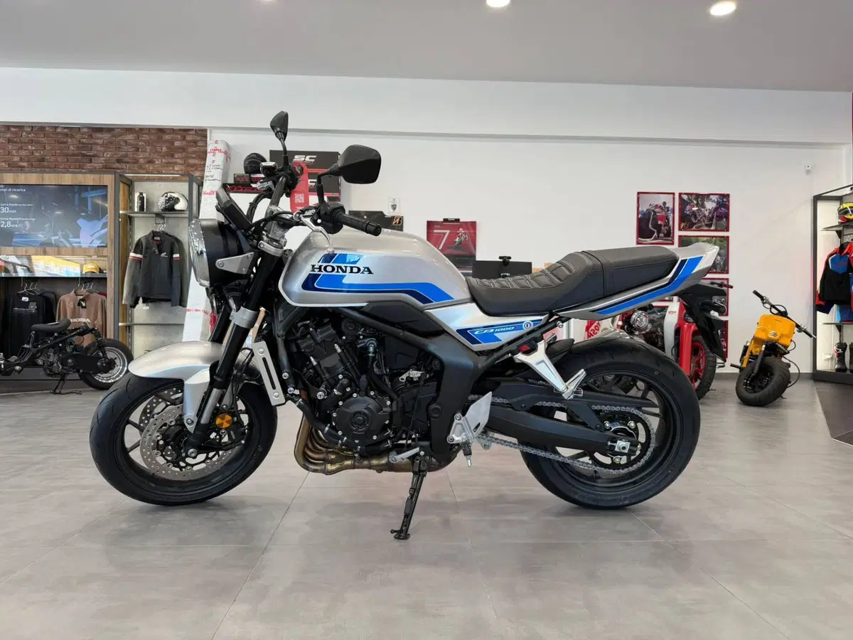 Honda CB 1000 F (2026) (2)