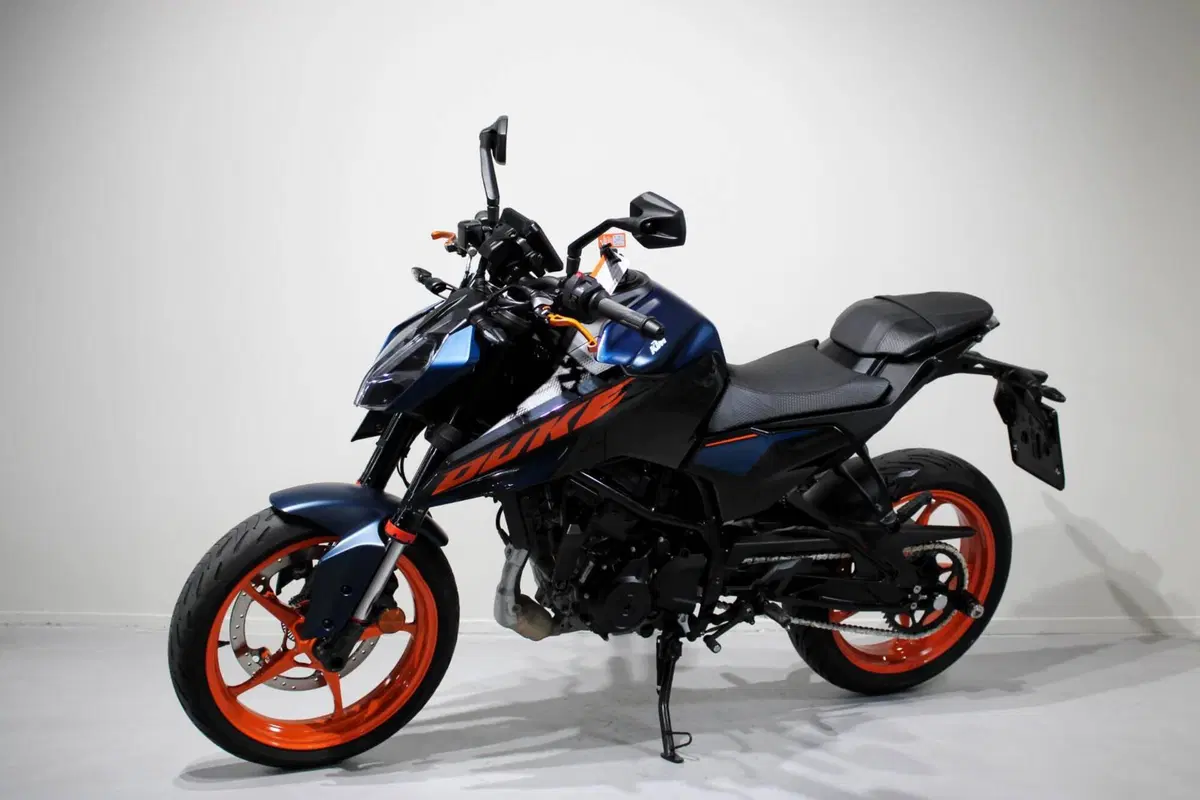 KTM 125 Duke (2024 - 25) (3)