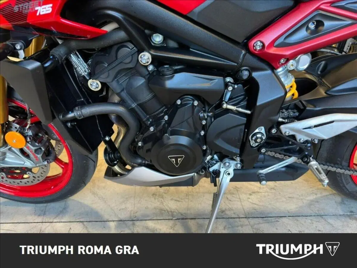 Triumph Street Triple 765 RX (2026) (9)