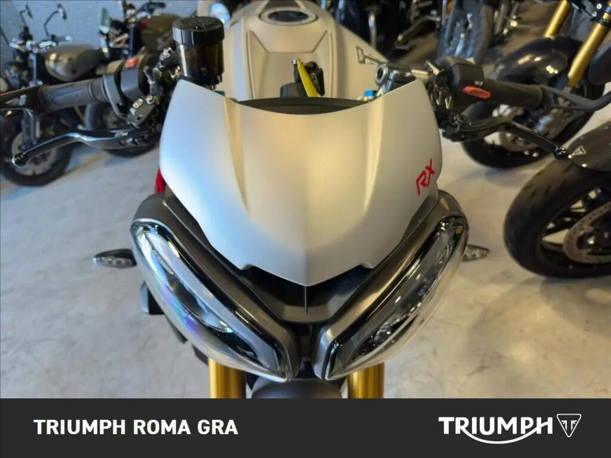 Triumph Street Triple 765 RX (2026) (15)