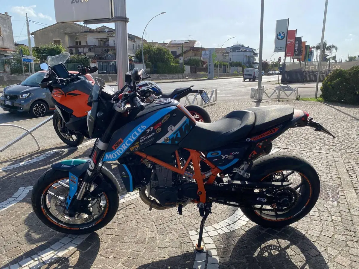 KTM 690 Duke (2016 - 19) (2)