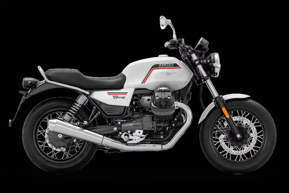 Moto Guzzi V7 Special (2025 - 26)