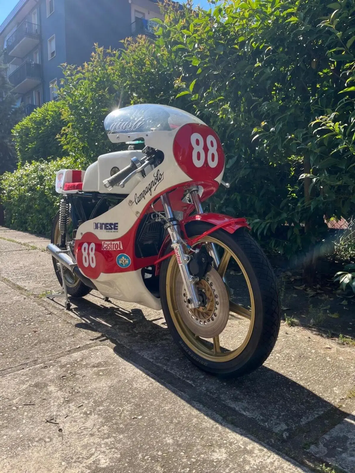 Yamaha Ed 400 (2)