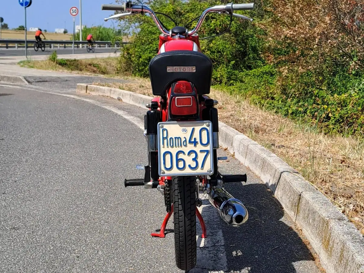 Motobi Imperiale 125 4T (6)