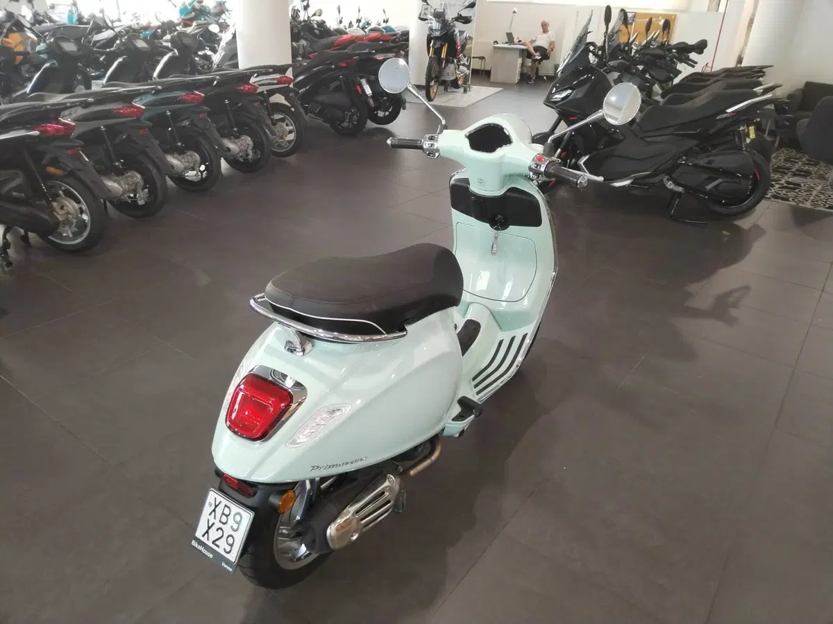 Vespa Primavera 50 (2026) (3)