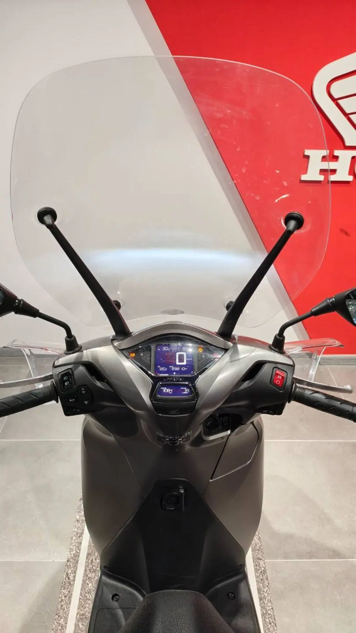 Honda SH 350 (2021 - 24) (7)