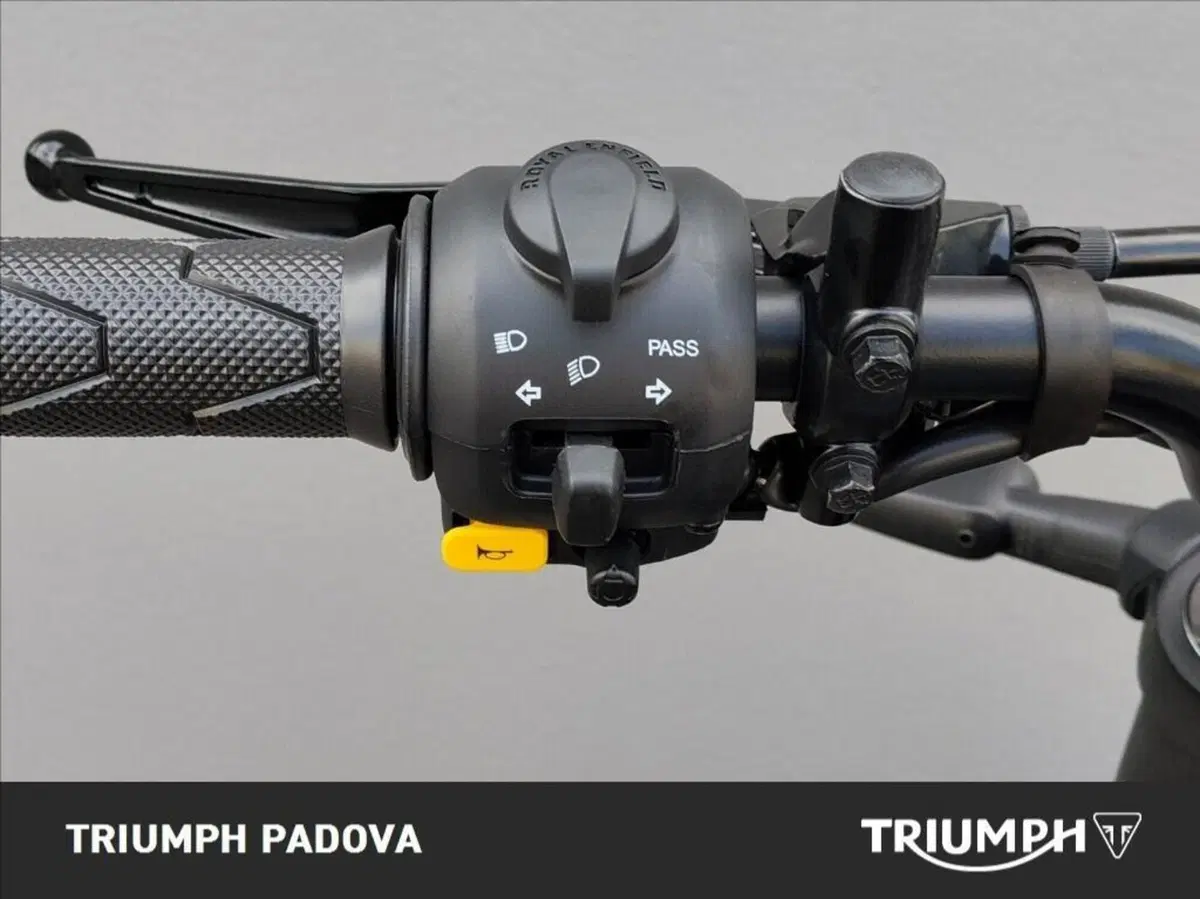 Royal Enfield Guerrilla 450 (2024 - 26) (12)