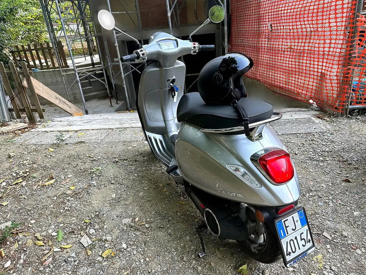 Vespa Primavera Elettrica 70 Tech (2024 - 26) (6)