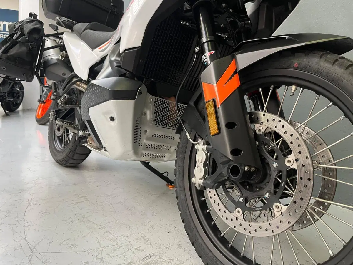 KTM 790 Adventure (2023 - 24) (5)