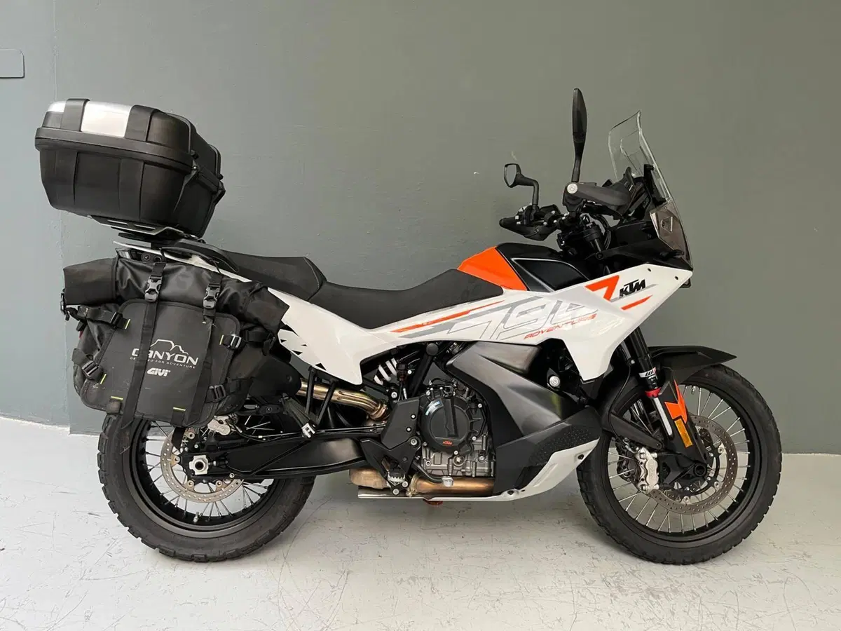 KTM 790 Adventure (2023 - 24)