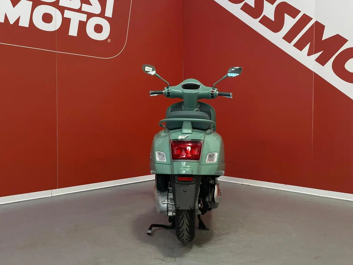 Vespa GTS 310 (2025 - 26) (3)
