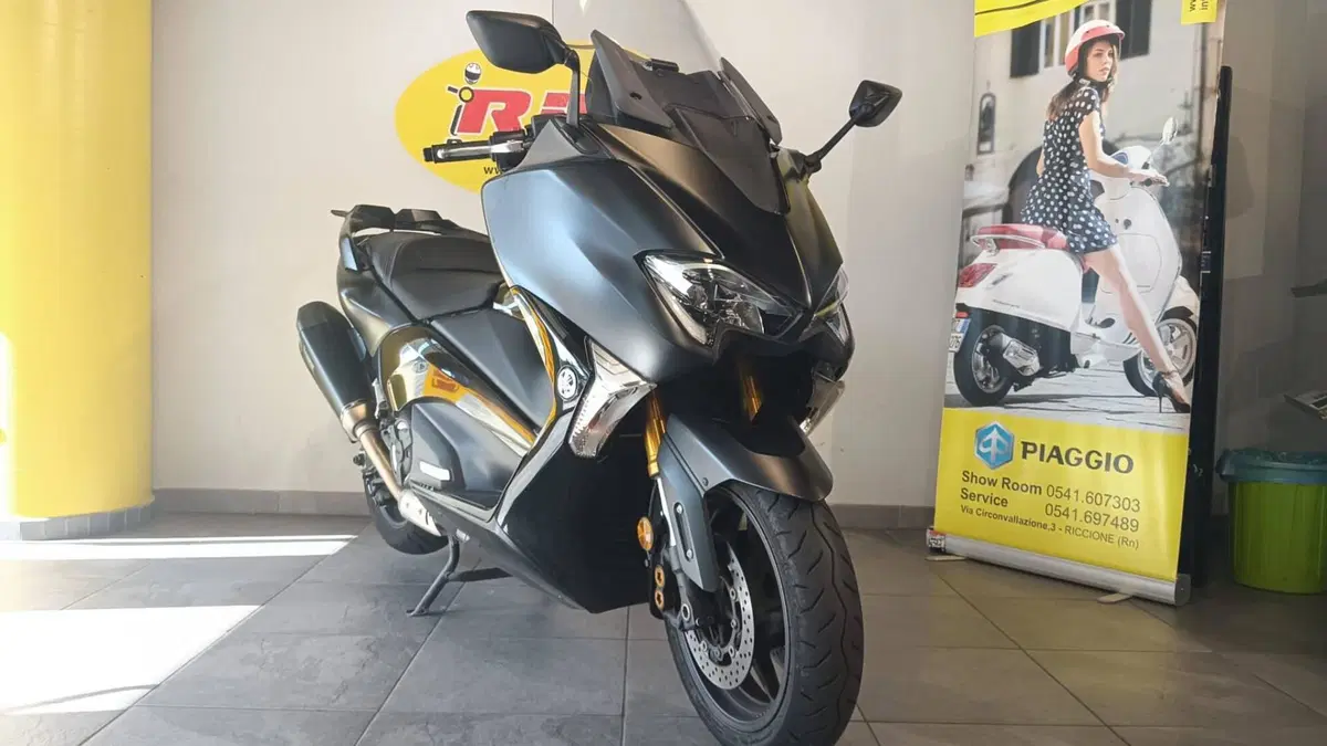 Yamaha T-Max 530 DX (2017 - 19) (3)