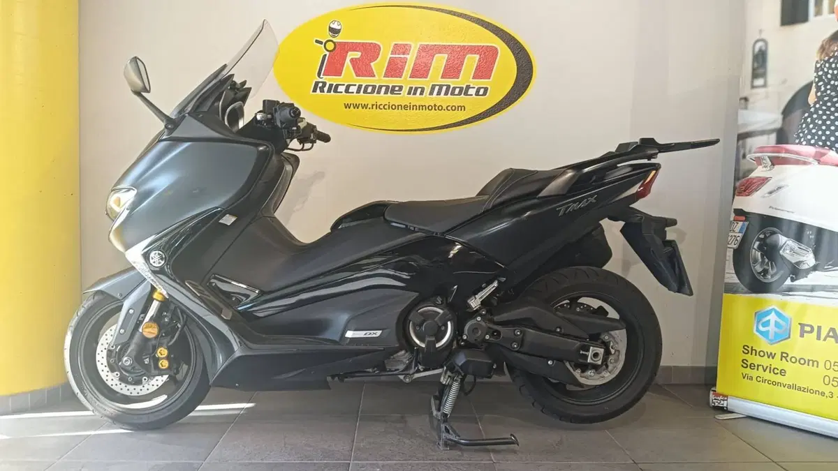 Yamaha T-Max 530 DX (2017 - 19) (4)