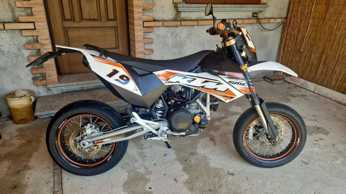 KTM 690 SMC (2008 - 11)