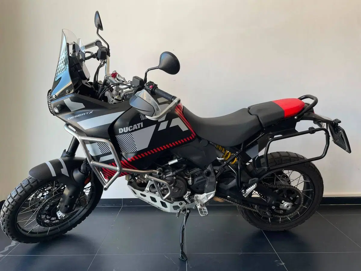 Ducati DesertX (2022 - 25) (2)