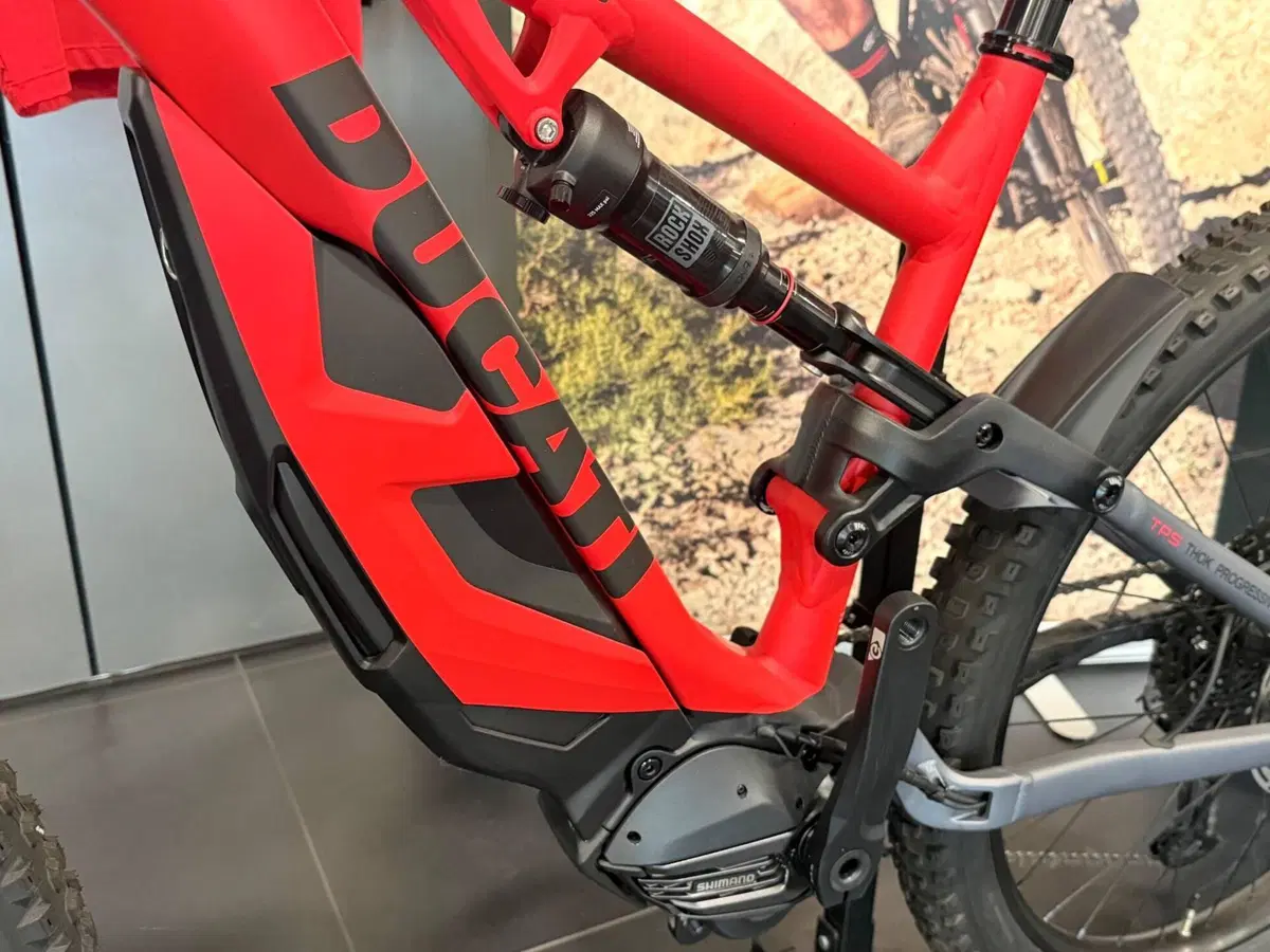 Ducati MIG-S (2022 - 26) (2)
