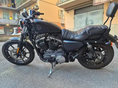 Harley-Davidson 883 Iron (2017 - 20) - XL 883N usata