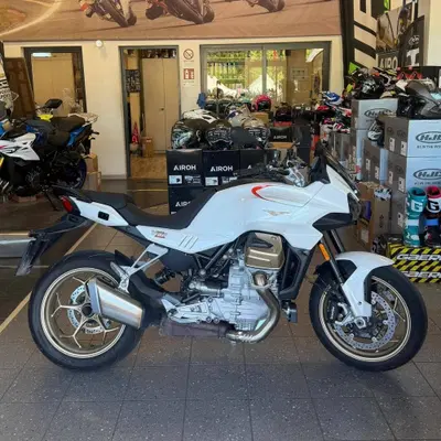 Moto Guzzi V100 Mandello (2022 - 24) usata