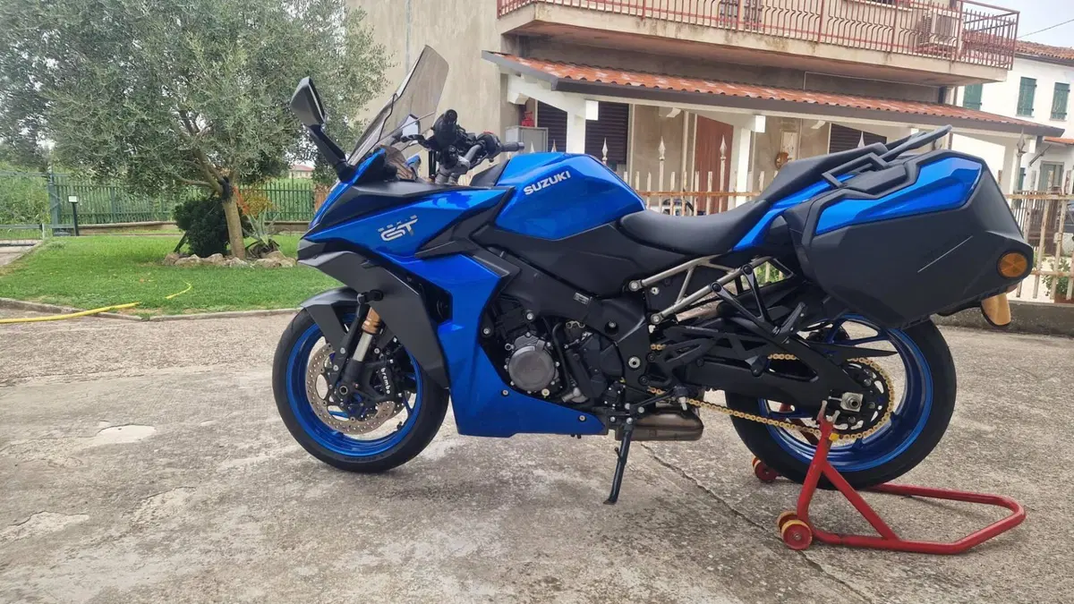 Suzuki GSX-S1000GT (2022 - 24) (7)