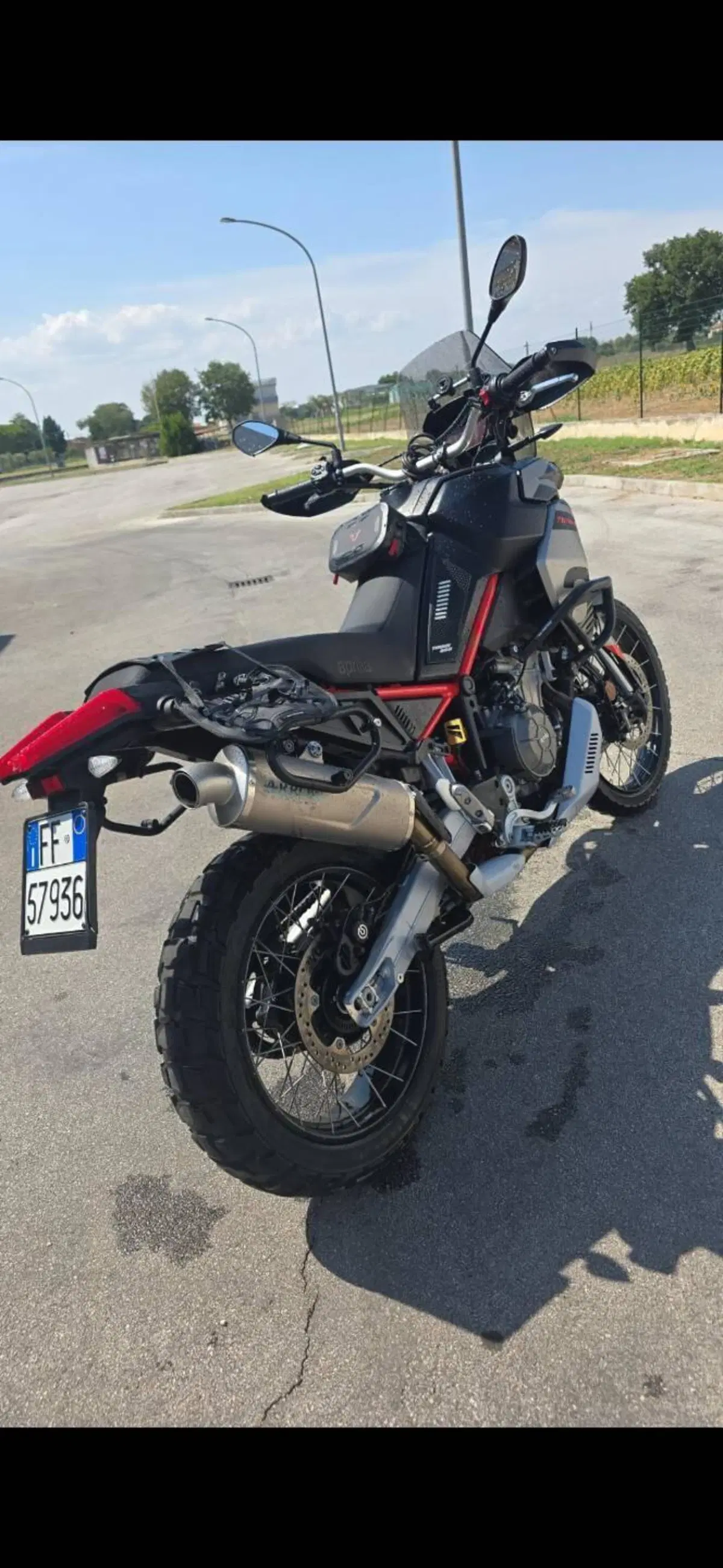 Aprilia Tuareg 660 (2022 - 24) (2)