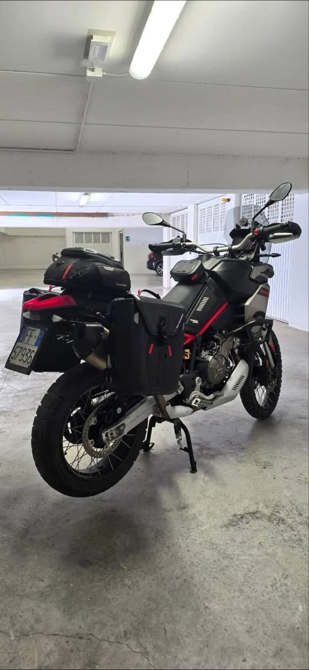 Aprilia Tuareg 660 (2022 - 24) (3)