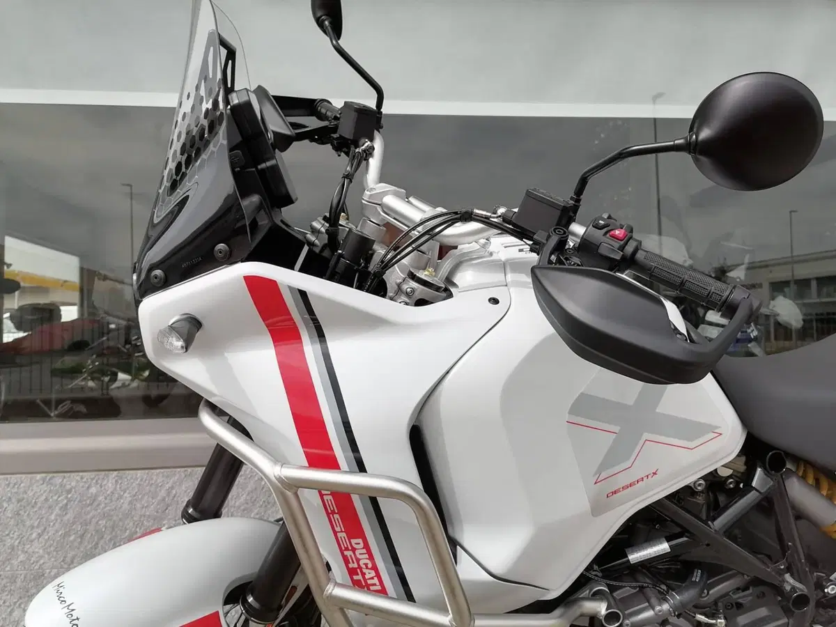 Ducati DesertX (2022 - 25) (6)