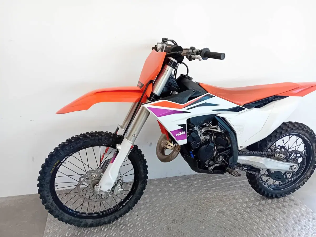 KTM 125 SX (2024) (4)