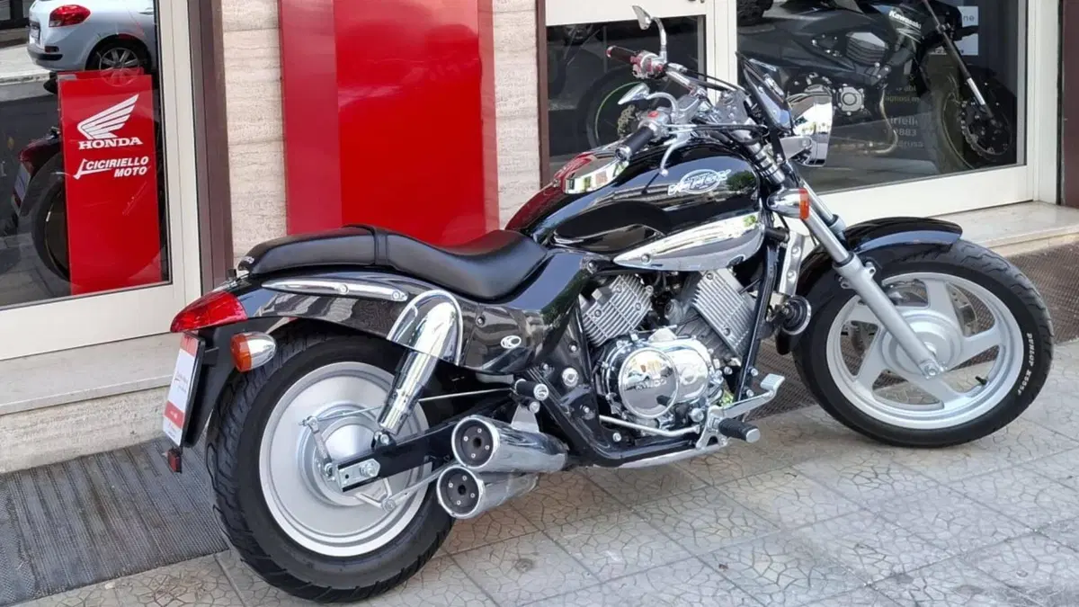 Kymco Venox 250i (2007 - 14) (8)
