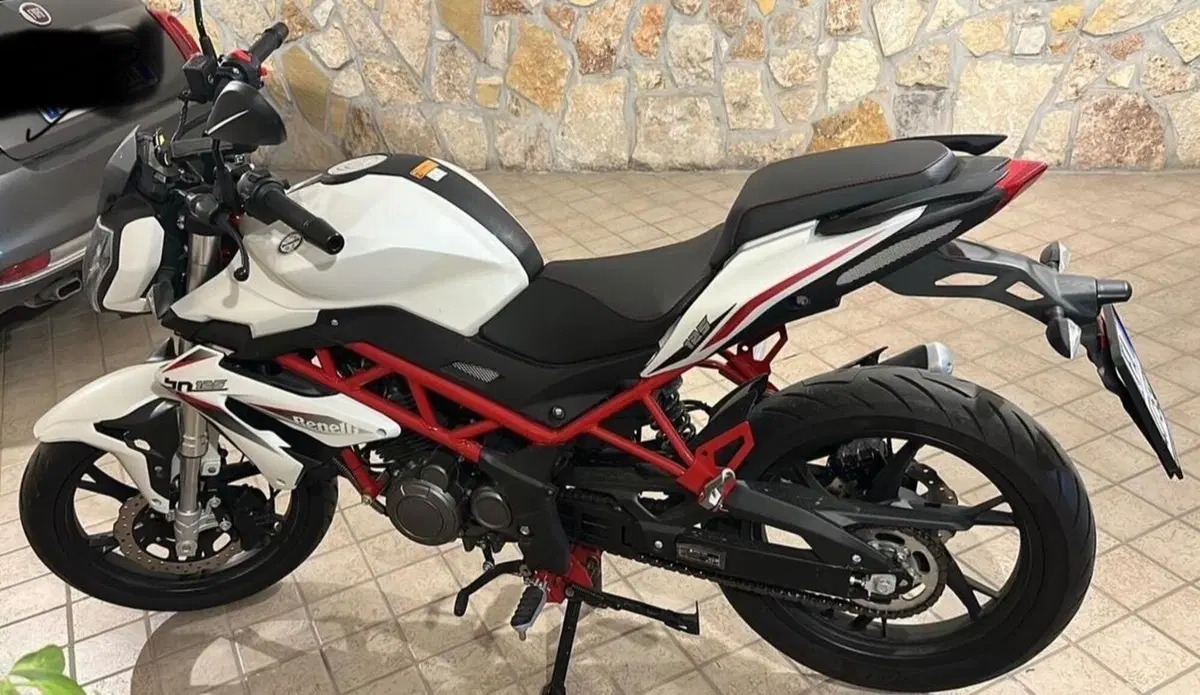 Benelli BN 125 (2021 - 25) (3)