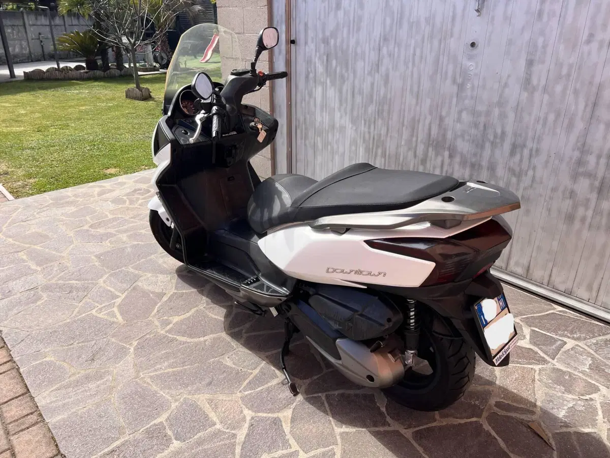 Kymco Downtown 300i (2009 - 17) (7)