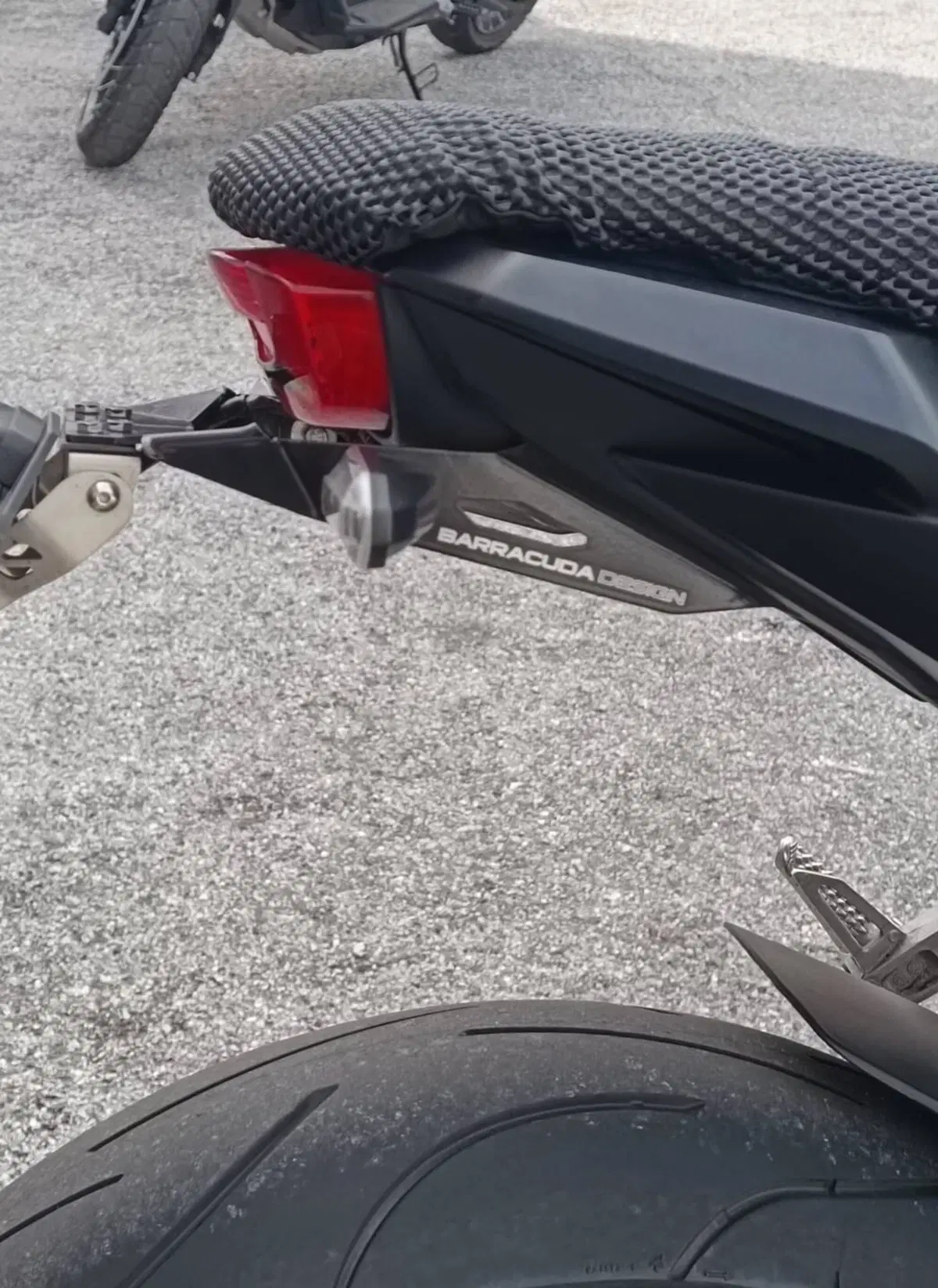 Honda CB 650 R (2021 - 23) (13)