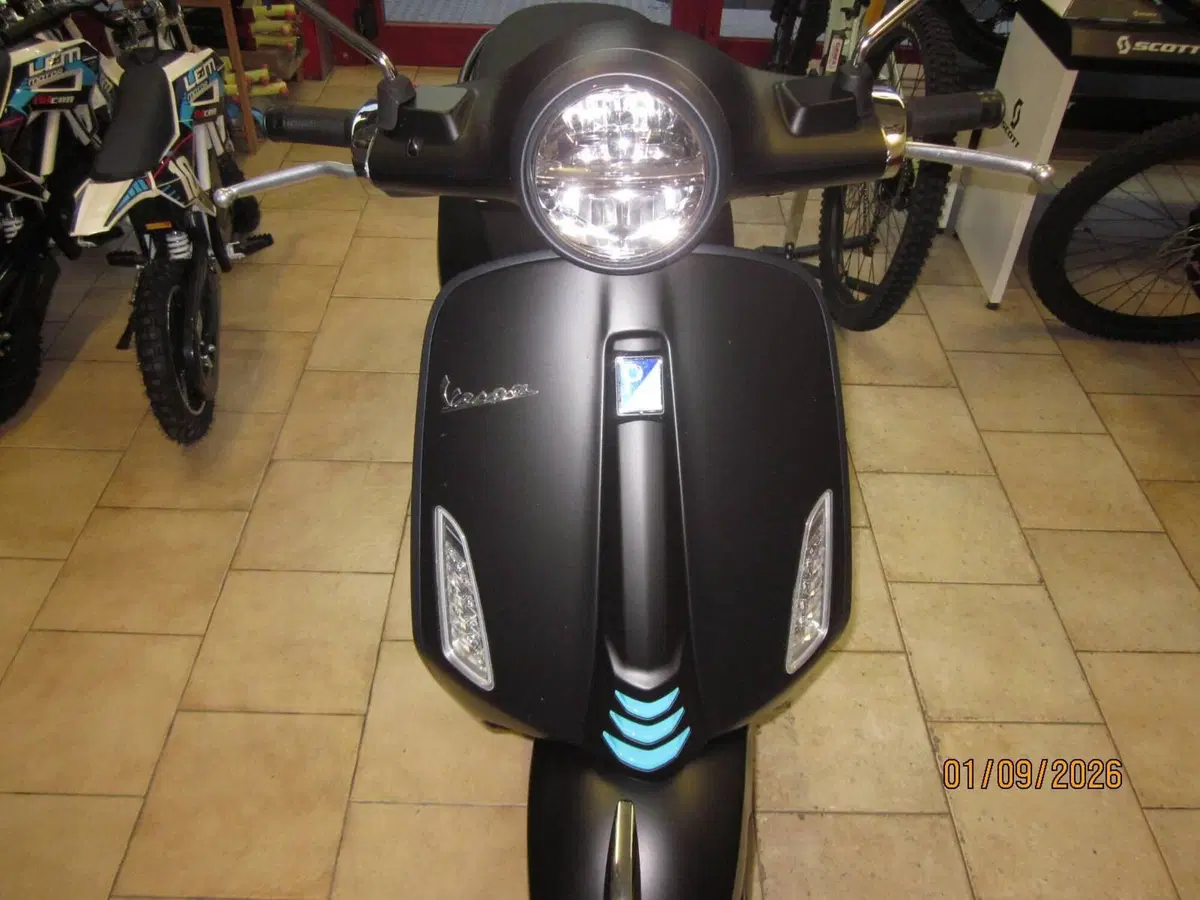 Vespa Primavera 150 S (2023 - 25) (3)