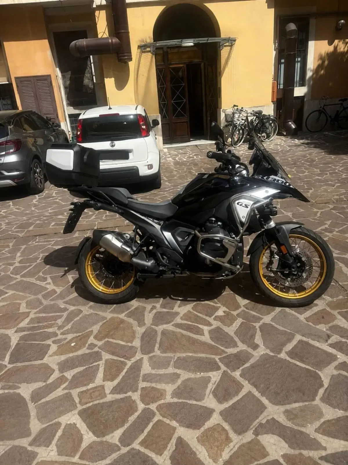 Bmw R 1300 GS Triple Black (2023 - 26) (2)