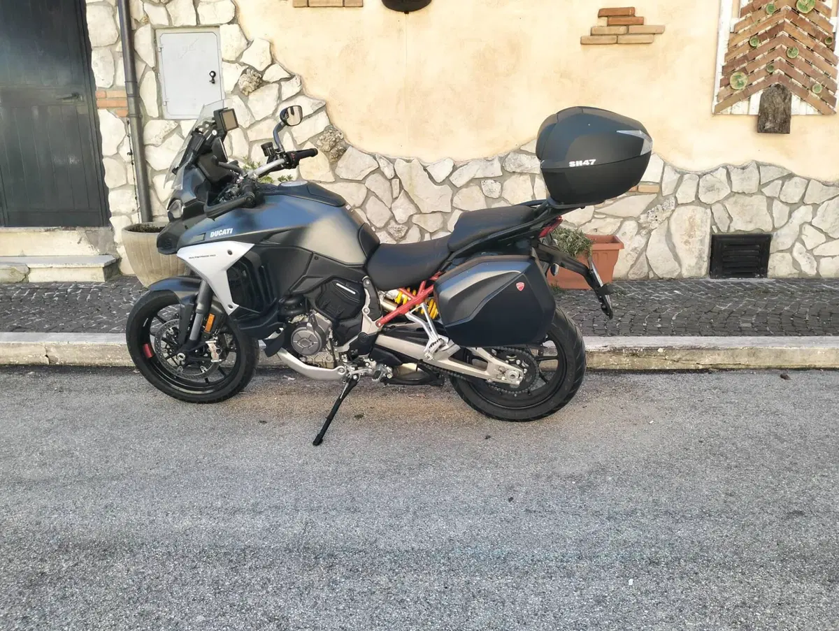 Ducati Multistrada V4 S (2021 - 24) (2)