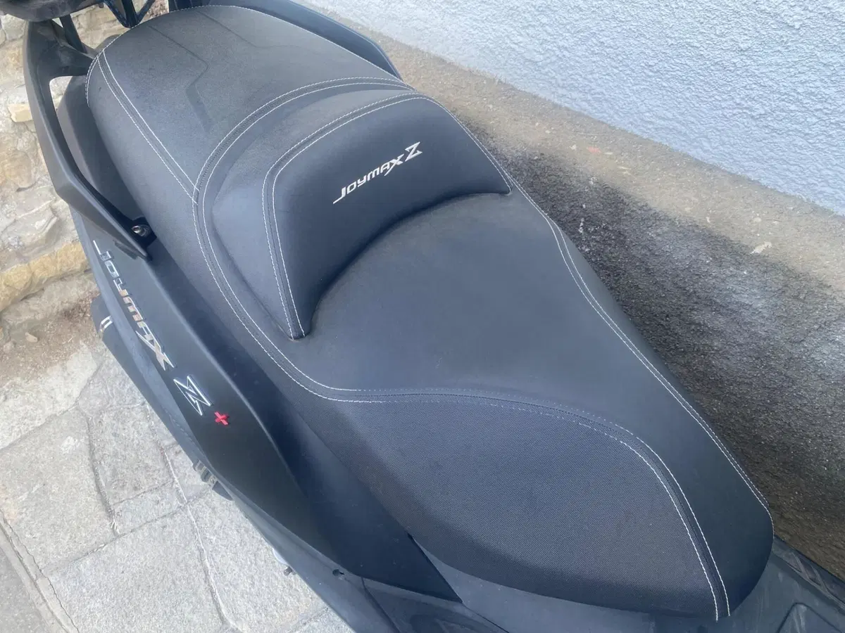 Sym Joymax 300 Z+ (2021 - 24) (3)