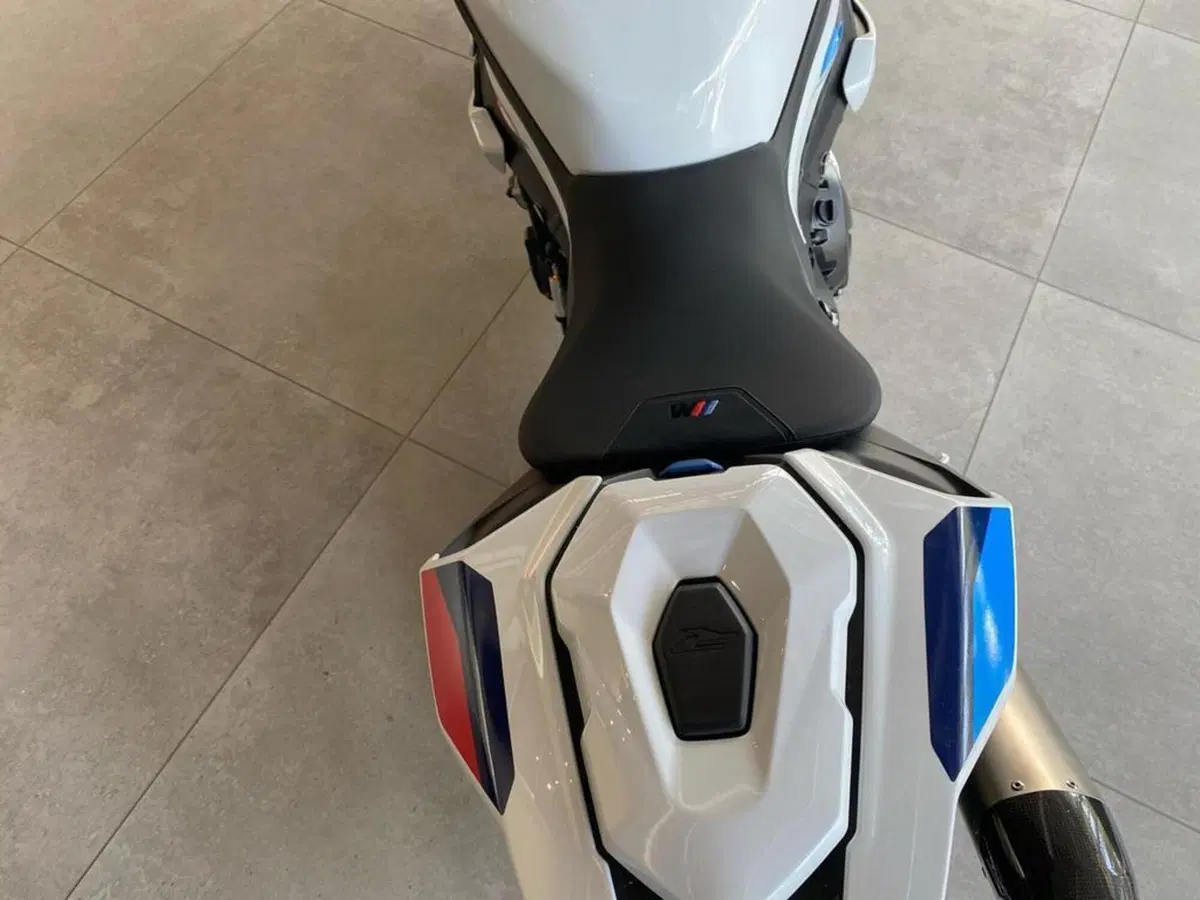 Bmw S 1000 R (2025 - 27) (10)