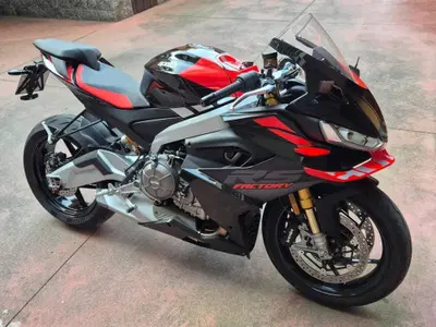 Aprilia RS 660 Factory (2025 - 26) usata