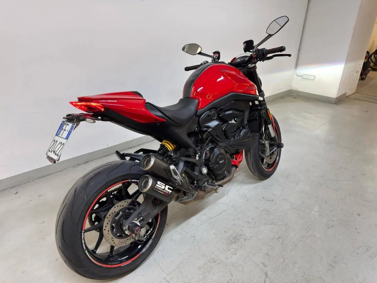 Ducati Monster 937 + (2021 - 25) (8)