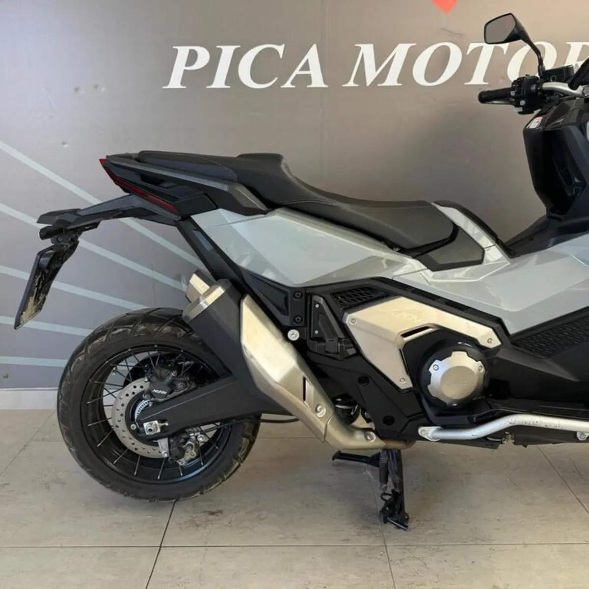 Honda X-ADV 750 DCT (2021 - 24) (2)