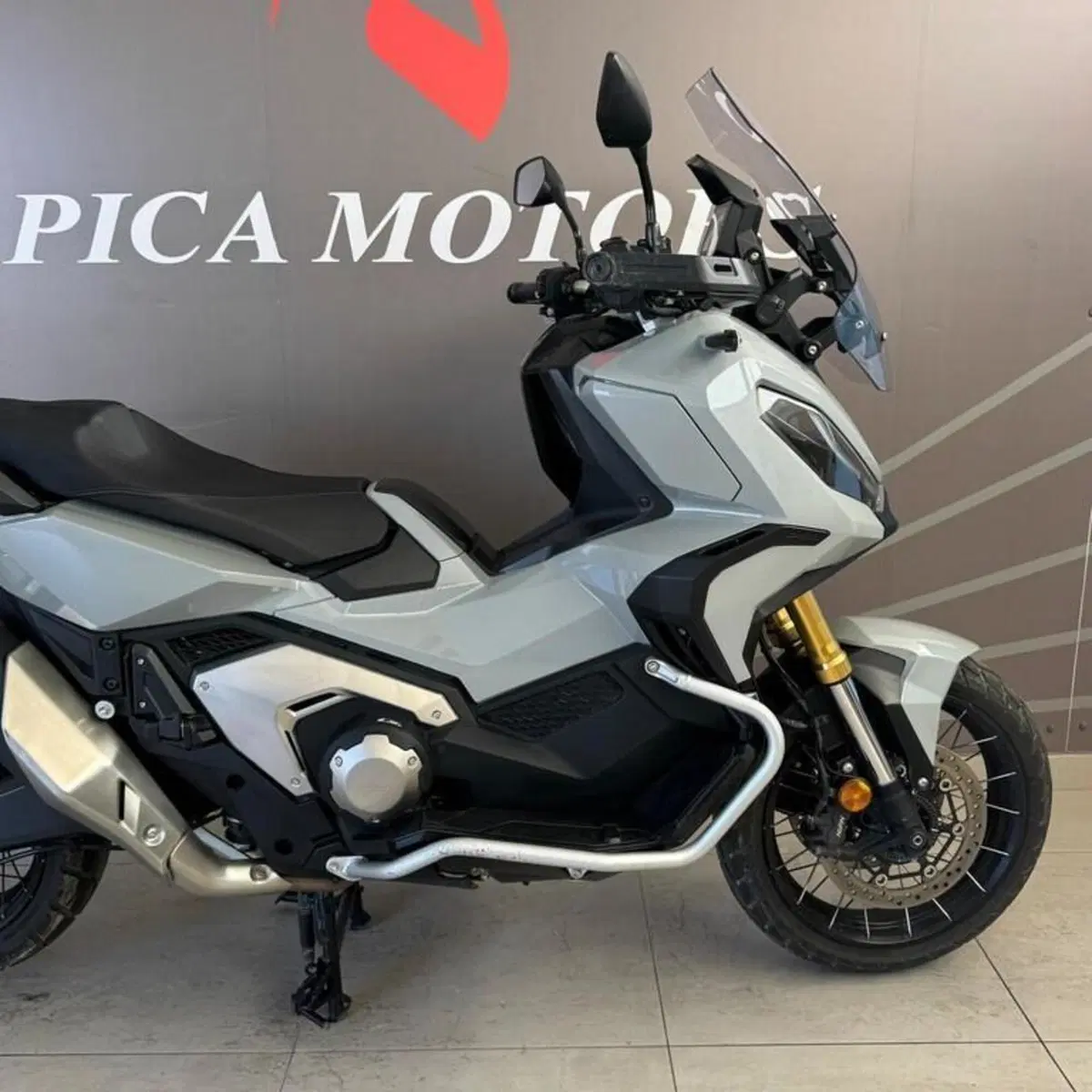 Honda X-ADV 750 DCT (2021 - 24) (3)