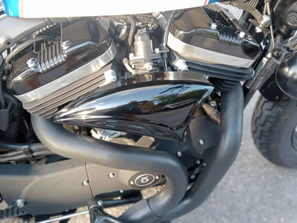 Harley-Davidson 1200 Forty-Eight (2010 - 15) (10)