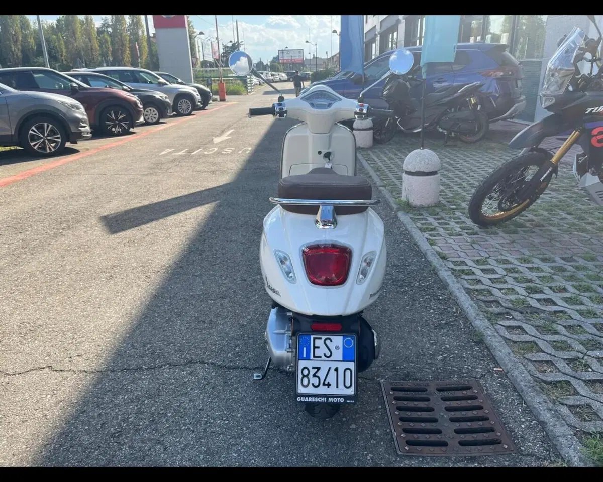 Vespa Primavera 125 3V ie ABS (2018 - 19) (6)