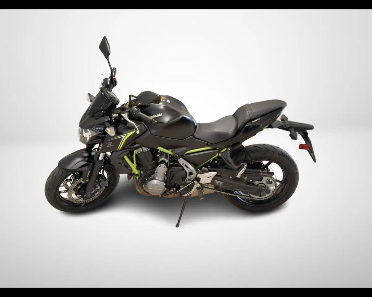 Kawasaki Z 650 (2017 - 19) (6)