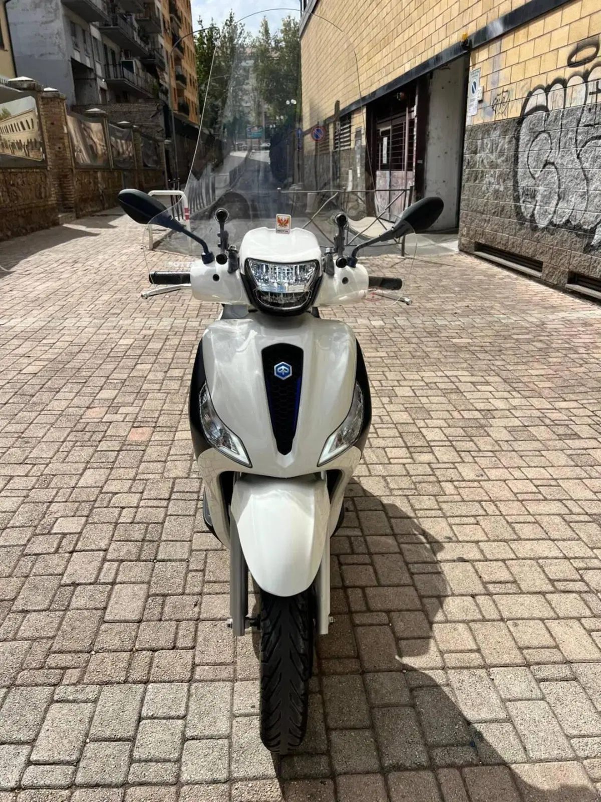 Piaggio Medley 200 (2025 - 26) (4)