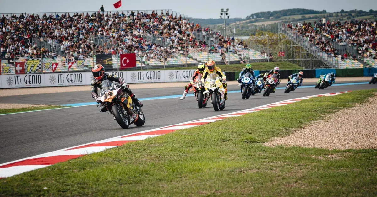 SBK. Inizia a Magny Cours il conto alla rovescia per Bulega 
