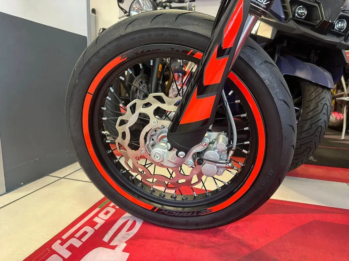Betamotor RR 50 Motard Track (2021 - 26) (14)
